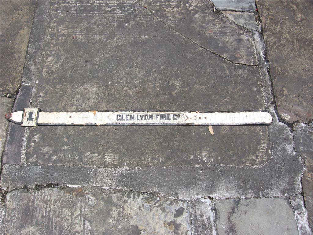 White Leather Fire Belt. Picture number 2.