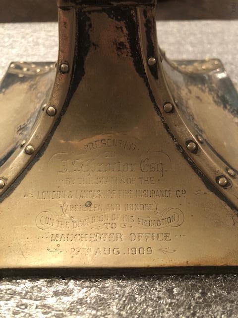 #046 Presentation Candle stick holder